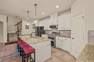 108 Bosque Ct, Azle, TX 76020 - Photo 6