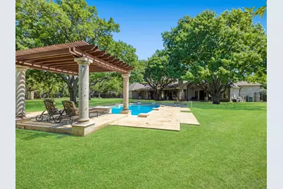 2965 S Sunbeck Circle, Farmers Branch, TX 75234 - Photo 34