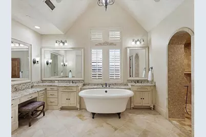 2965 S Sunbeck Circle, Farmers Branch, TX 75234 - Photo 14