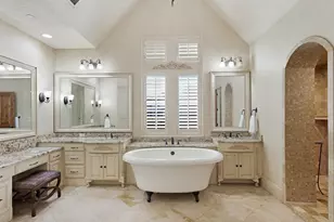 2965 S Sunbeck Circle, Farmers Branch, TX 75234 - Photo 14