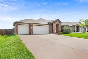 3108 Skinner Dr, Waco, TX 76655 - Photo 2