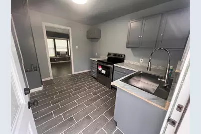 205 NE 22nd Street, Grand Prairie, TX 75050 - Photo 28