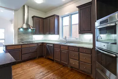 7507 Robin Road, Dallas, TX 75209 - Photo 8