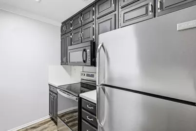 210 Morene Avenue, Waxahachie, TX 75165 - Photo 10