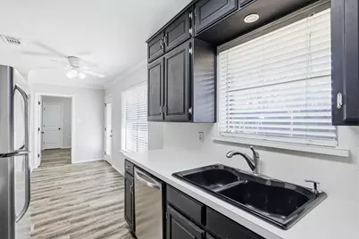 210 Morene Avenue, Waxahachie, TX 75165 - Photo 12