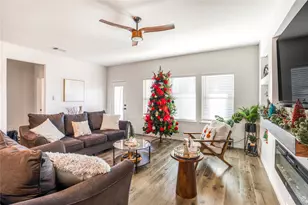 9716 Gooseneck Dr, Aubrey, TX 76227 - Photo 10