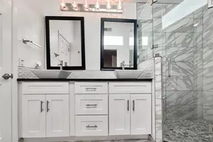 6504 Castille Ct, Plano, TX 75023 - Photo 6