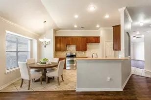 4345 Twinleaf Dr, Fort Worth, TX 76036 - Photo 10