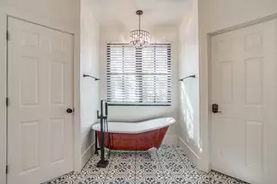 330 Madeline Ln, Burleson, TX 76028 - Photo 16