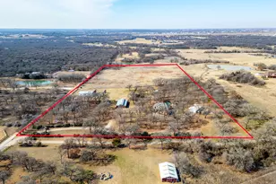 330 Madeline Ln, Burleson, TX 76028 - Photo 1