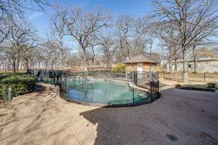 330 Madeline Ln, Burleson, TX 76028 - Photo 24