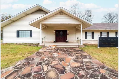 508 Monroe Street, Deport, TX 75435 - Photo 2