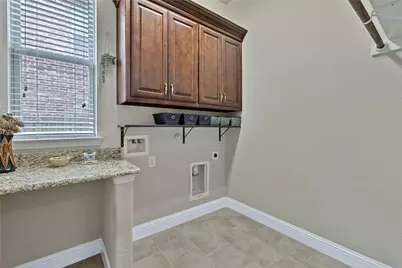 6828 Westbury Drive, North Richland Hills, TX 76180 - Photo 6