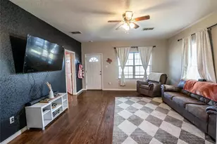 180 Trail Dr, Bowie, TX 76230 - Photo 18