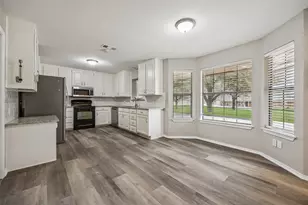 116 Timberview Ct, Burleson, TX 76028 - Photo 14