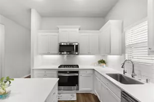 1613 Wayback Dr, Celina, TX 75009 - Photo 10