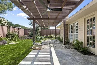 6005 Daven Oaks Drive, Dallas, TX 75248 - Photo 32