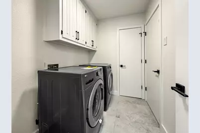 6005 Daven Oaks Drive, Dallas, TX 75248 - Photo 30