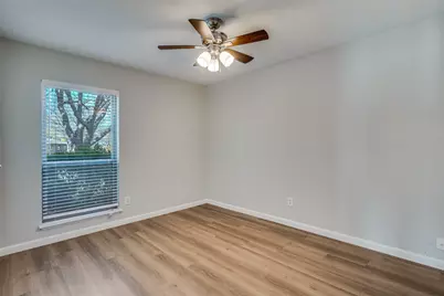 6406 Green Oaks Drive, Plano, TX 75023 - Photo 14