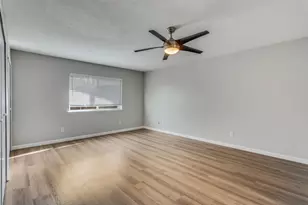 6406 Green Oaks Dr, Plano, TX 75023 - Photo 16