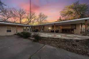 506 E Ave G, Valley Mills, TX 76689 - Photo 28