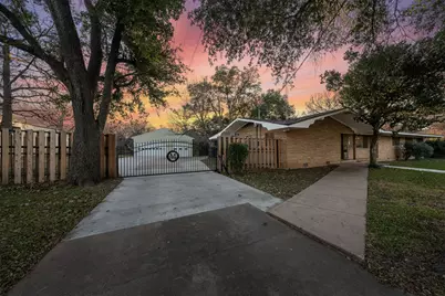 506 E Avenue G, Valley Mills, TX 76689 - Photo 2