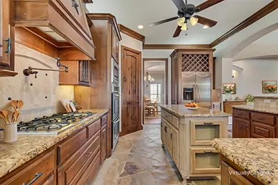 1088 Shadow Lakes Drive, Wills Point, TX 75169 - Photo 14