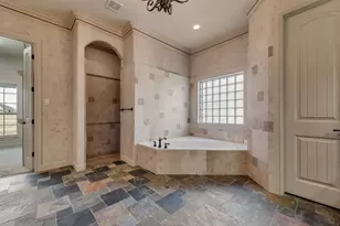 1088 Shadow Lakes Dr, Wills Point, TX 75169 - Photo 18