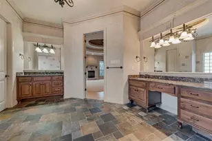 1088 Shadow Lakes Dr, Wills Point, TX 75169 - Photo 14