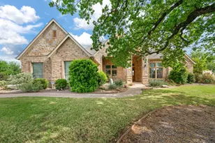 608 Elm Hill Blvd, Burleson, TX 76028 - Photo 2