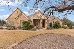 608 Elm Hill Blvd, Burleson, TX 76028 - Photo 2