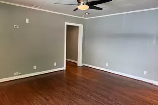 4610 Sycamore St, Dallas, TX 75204 - Photo 4