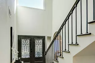 2 Crown Pl, Richardson, TX 75080 - Photo 8