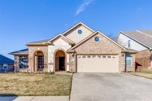 10109 Oldfield Ct, Fort Worth, TX 76244 - Photo 1