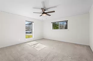 933 Waynelee Dr, Lancaster, TX 75146 - Photo 20