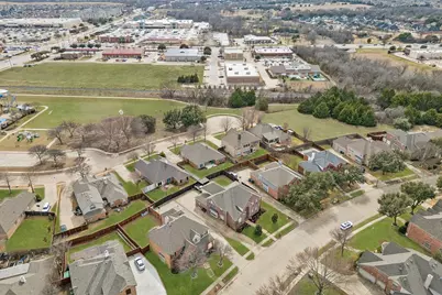 138 Creekside Drive, Murphy, TX 75094 - Photo 36