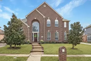 138 Creekside Dr, Murphy, TX 75094 - Photo 1