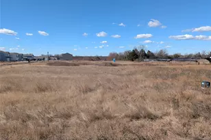 282 Victory Dr, Mabank, TX 75147 - Photo 1