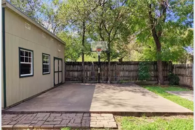 617 S 12th Street, Waco, TX 76706 - Photo 28