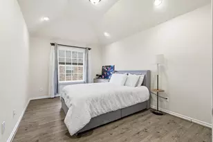 2122 Trickling Creek Dr, Garland, TX 75041 - Photo 10