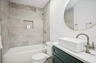 1809 Dunning St, Irving, TX 75061 - Photo 6
