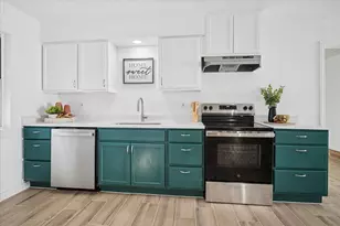 1809 Dunning St, Irving, TX 75061 - Photo 2