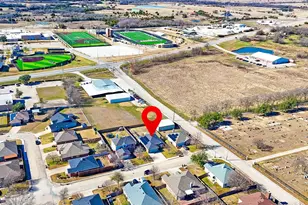 605 Waterford St, Farmersville, TX 75442 - Photo 30