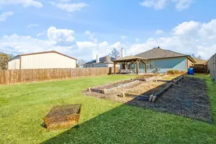 605 Waterford St, Farmersville, TX 75442 - Photo 22