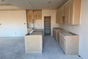 707 Bass Lk Ln, Cleburne, TX 76033 - Photo 6