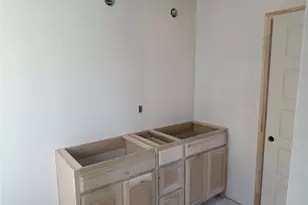 707 Bass Lk Ln, Cleburne, TX 76033 - Photo 10