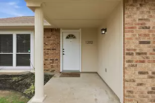 1202 Cherrywood Ct, Allen, TX 75002 - Photo 4