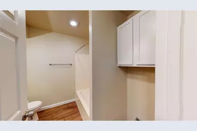 214 Renfro Street #B, Grand Prairie, TX 75051 - Photo 10