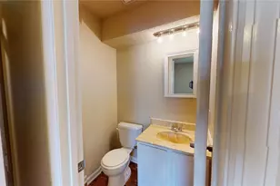 214 Renfro St, Grand Prairie, TX 75051 - Photo 12