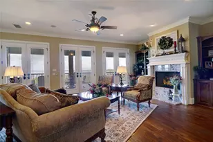 826 Cimmarron Bay Dr, Runaway Bay, TX 76426 - Photo 16